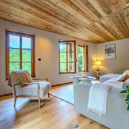 Luxury With Sauna & Jacuzzi In Chalet *