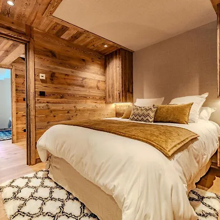 Luxury With Sauna & Jacuzzi In Megeve